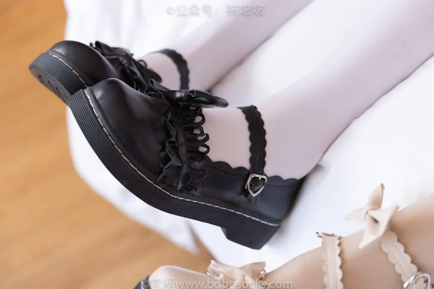 [BoBoSocks袜啵啵]NO.054 小甜豆与稚予-给大家拜年啦 [139P]插图5